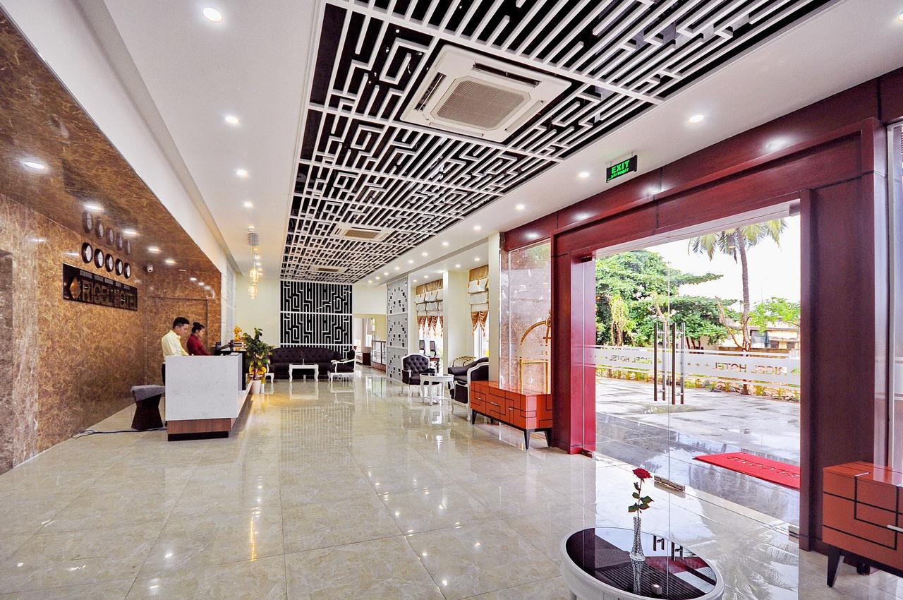 丽吉尔酒店 芽庄 外观 照片